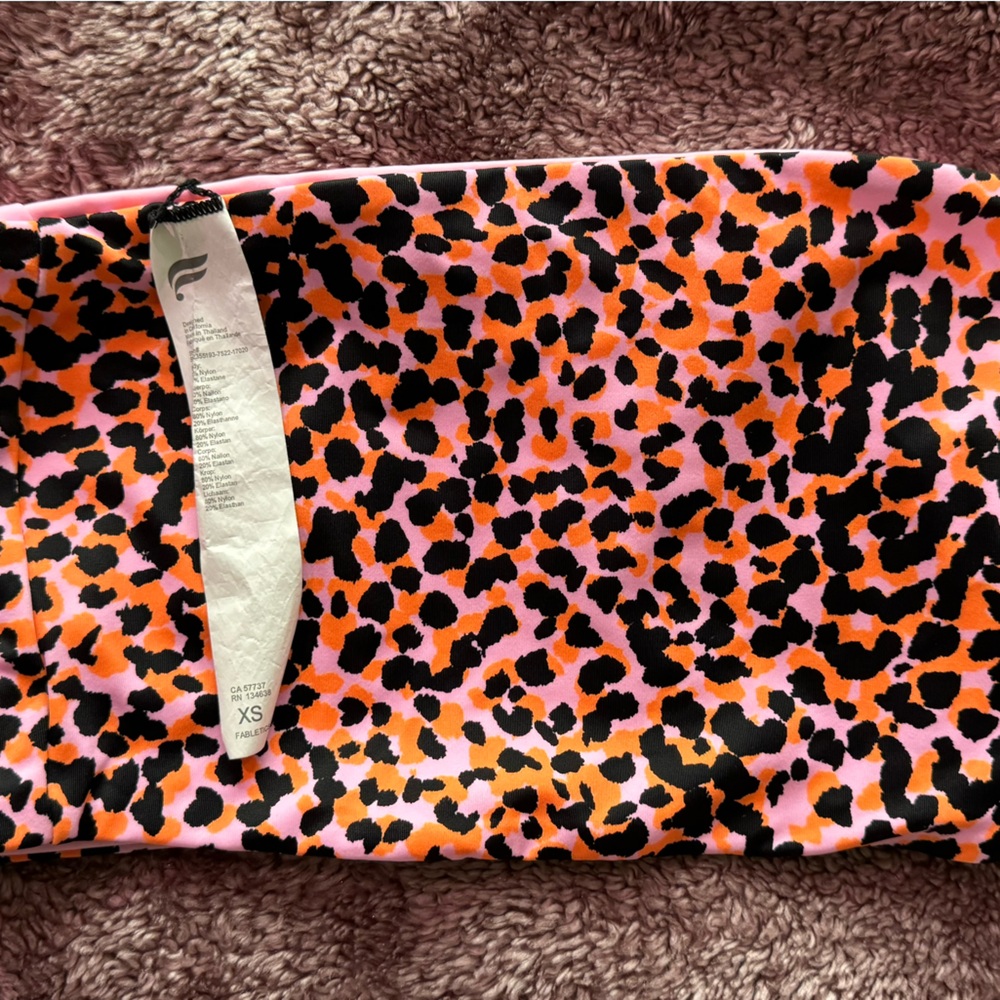 Fabletics Multi-Wear bandeau swim top XS, never worn